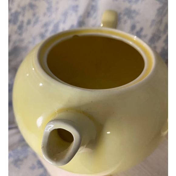 Vintage 1940s WS George U.S.A. Cheerful Yellow Teapot Round - Picture 6 of 7